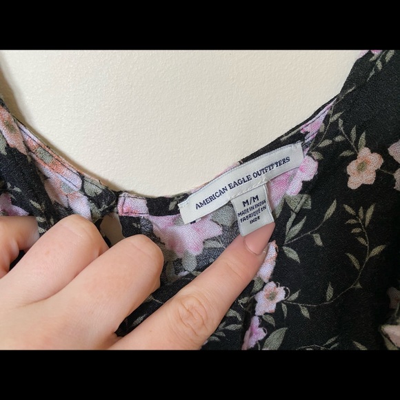 Floral Tank with Back Cutout - Picture 4 of 4